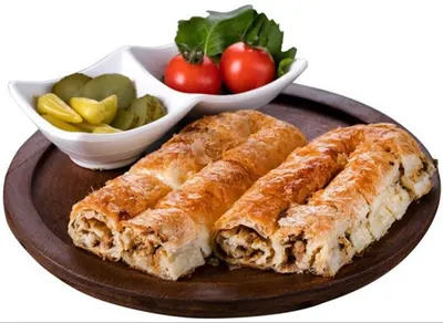 Kıymalı Sarıyer Böreği